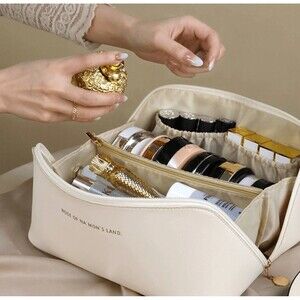 Cloud Pillow Cosmetic Bag,1Pc Beige Letter Graphic Zipper Design Makeup Bag Reus